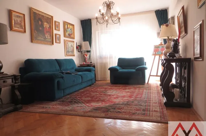 Apartament 4 camere Bd. Decebal - etaj 2, 107mp, 5 minute metrou Piata Muncii anunturi imobiliare Bucuresti