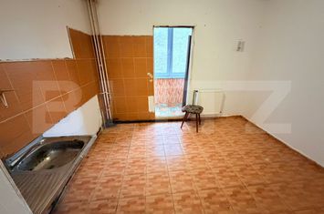 Apartament 2 camere de vanzare TRACTORU - Brasov anunturi imobiliare Brasov