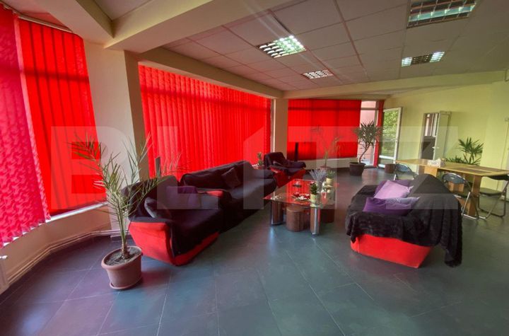 Vilă - 5 camere de vanzare 1 MAI - Dolj anunturi imobiliare Dolj