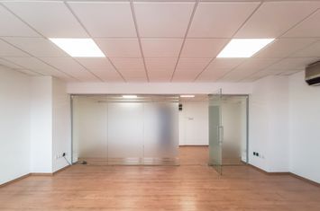 Birou de inchiriat SPLAIUL UNIRII - Bucuresti anunturi imobiliare Bucuresti