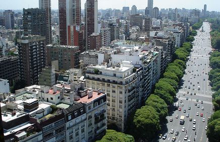 Buenos Aires a reuşit să evite prăbuşirea pieţei imobiliare, însă există semnale că situaţia se va schimba