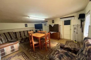 Casă - 4 camere de vanzare SEICA MARE - Sibiu anunturi imobiliare Sibiu