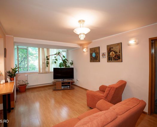 Apartament 4 camere Tomis Nord, 87 mp