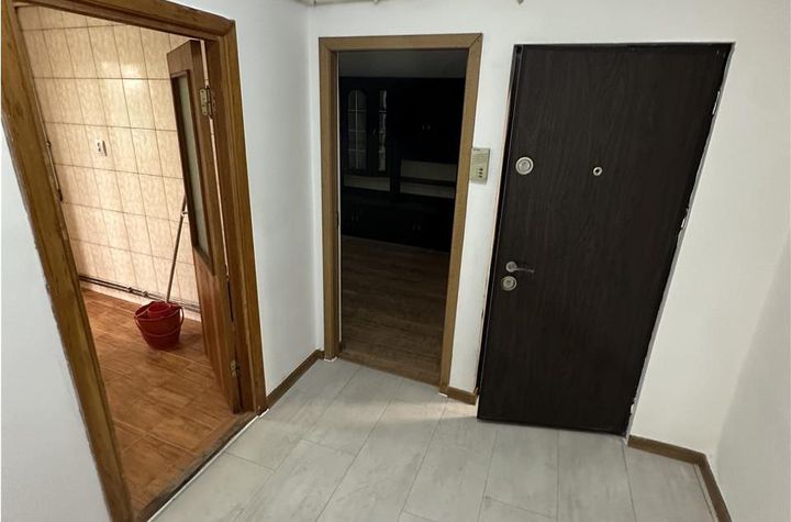 Apartament 2 camere de vanzare ARADULUI  - Timis anunturi imobiliare Timis