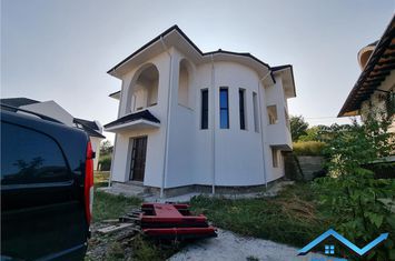 Vilă - 6 camere de inchiriat PACURARI - Iasi anunturi imobiliare Iasi