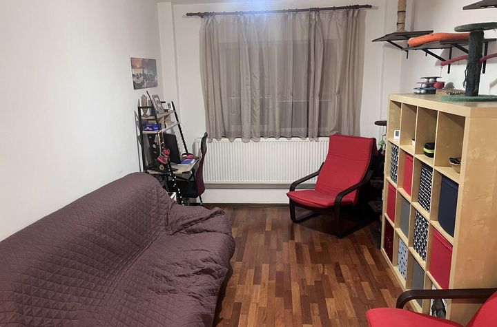 Barbu Vacarescu vis a vis Parcul Circului, vanzare apartament 3 camere, imobil reabilitat termic, anunturi imobiliare Bucuresti