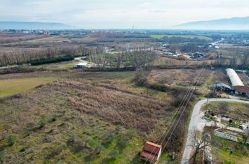 Teren 3.600 mp în suburbia Drama anunturi imobiliare Grecia