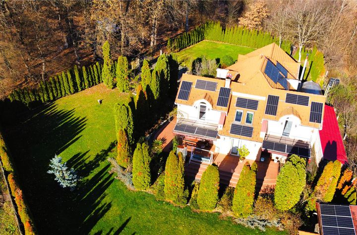 Casă - 9 camere de vanzare PERIFERIE - Satu Mare anunturi imobiliare Satu Mare