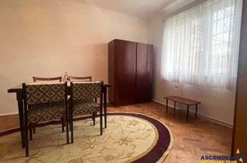 Casă - 3 camere de vanzare UNIRII - Mures anunturi imobiliare Mures