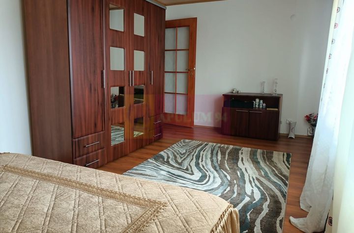 Movilita - vanzare casa 5 cam p+1 anunturi imobiliare Ialomita