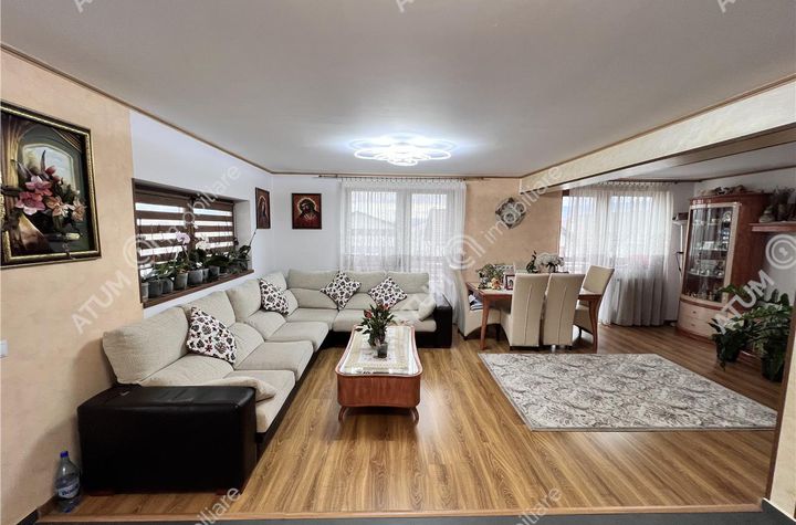 Vilă - 5 camere de vanzare CALEA CISNADIEI - Sibiu anunturi imobiliare Sibiu