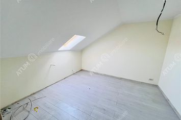 Apartament 3 camere de vanzare RAHOVEI - Sibiu anunturi imobiliare Sibiu