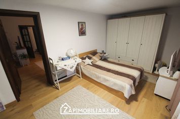 Zona Budai - Casa 1 nivel singur pe curte - 431 mp teren anunturi imobiliare Mures