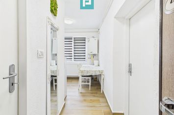 Garsonieră mobilată în Grădiște anunturi imobiliare Arad