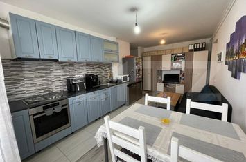 Apartament 3 camere de vanzare FLORESTI - Cluj anunturi imobiliare Cluj