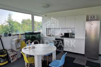 Spatiu de Birouri- Zona Semicentral- Parcari / Terasa anunturi imobiliare Cluj