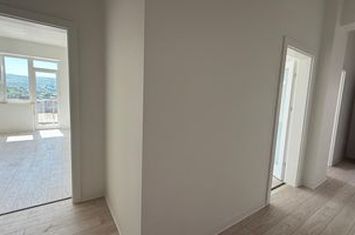 APARTAMENT CU 2 CAMERE DECOMANDAT DE 60 MP UTILI, INTABULAT anunturi imobiliare Iasi