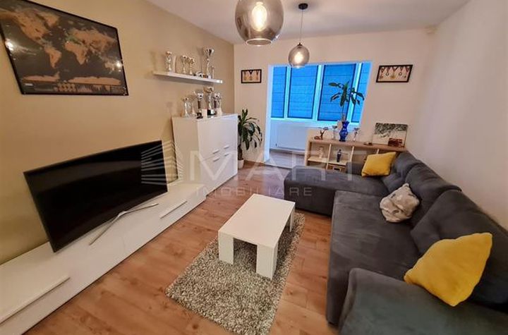 Apartament 3 camere de inchiriat SCRIITORILOR - Brasov anunturi imobiliare Brasov