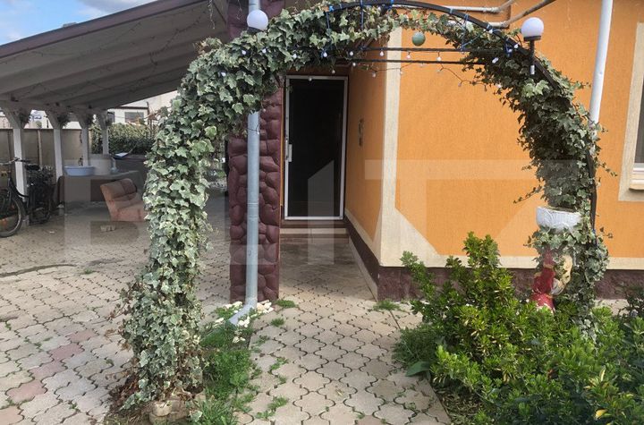 Casă - 4 camere de vanzare SATU MARE - Satu Mare anunturi imobiliare Satu Mare