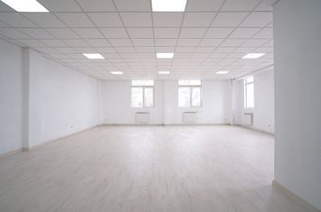SPATIU BIROURI//SALA DANS//JUDO//ACTIVITATI MULTIPLE//ZONA VEST anunturi imobiliare Prahova