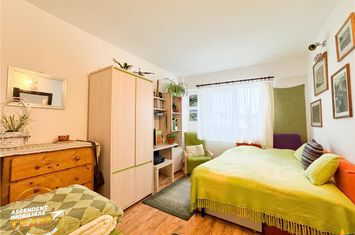 Apartament 3 camere de vanzare LENIN - Covasna anunturi imobiliare Covasna