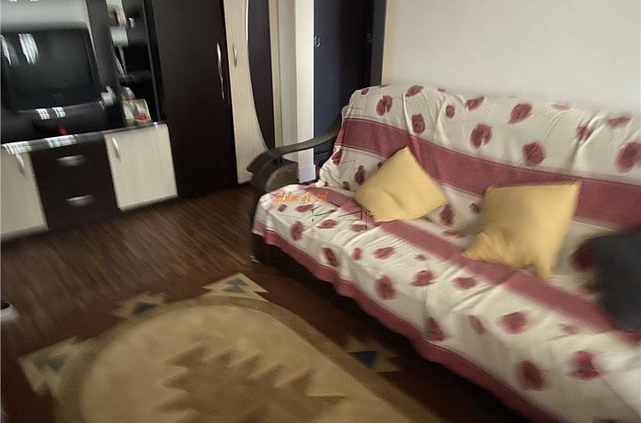 Apartament 2 camere de vanzare GARA - Vrancea anunturi imobiliare Vrancea