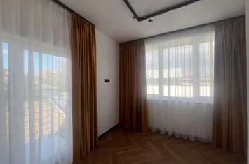 Apartament 3 camere de vanzare TURNISOR - Sibiu anunturi imobiliare Sibiu