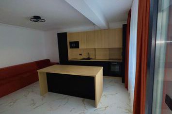 Apartament 3 camere de vanzare RADAUTI - Suceava anunturi imobiliare Suceava