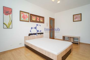 Apartament central, 2 camere decomandate – Tg. Cucu, 62 mp anunturi imobiliare Iasi