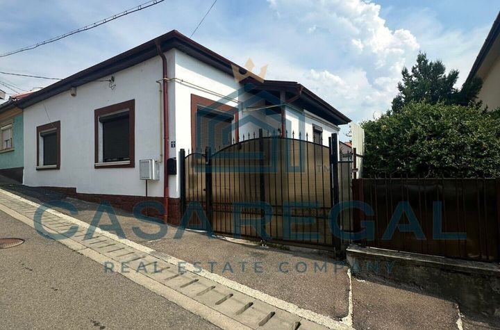 Apartament 2 camere de închiriat plus parcare, Oradea, zona Stefan cel Mare anunturi imobiliare Bihor
