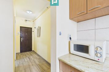 Apartament o cameră zona Podgoria. anunturi imobiliare Arad
