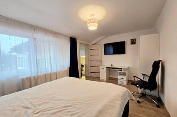 Dobroesti - Pantelimon 7 Camere Casa La Curte Cu Garaj anunturi imobiliare Bucuresti