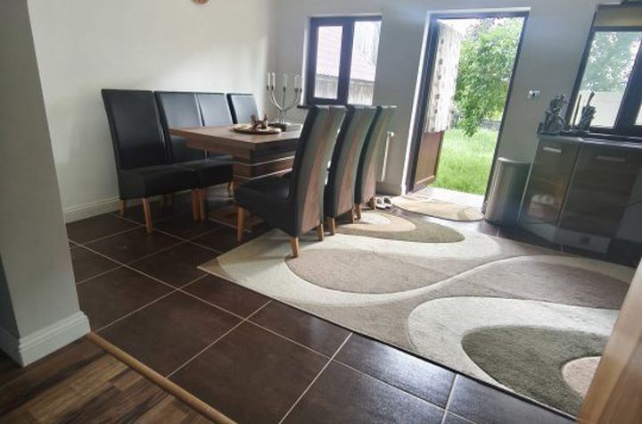 Vilă - 4 camere de vanzare HORODNIC - Suceava anunturi imobiliare Suceava