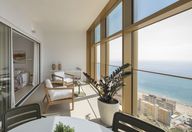 375.000 €, Apartament 3 camere