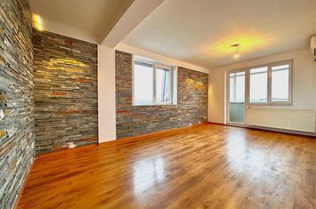 Apartament 3 camere de vanzare CIACOVA - Timis anunturi imobiliare Timis