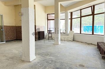 Spatiu comercial 265 mp de vanzare ultracentral in Oradea anunturi imobiliare Bihor