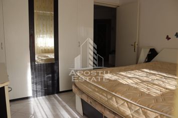 Apartament spatios cu 3 camere si 2 bai in Micalaca pe Malul Muresului anunturi imobiliare Arad