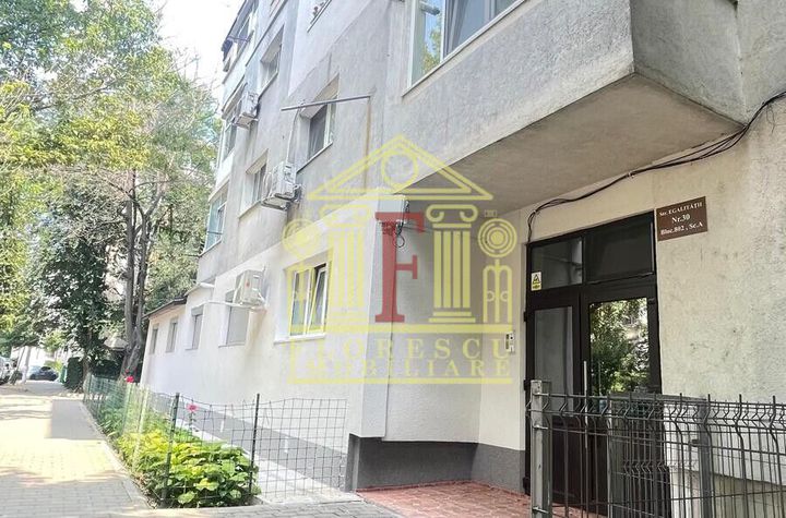 Apartament 3 camere! Nicolina strada Egalitatii! anunturi imobiliare Iasi