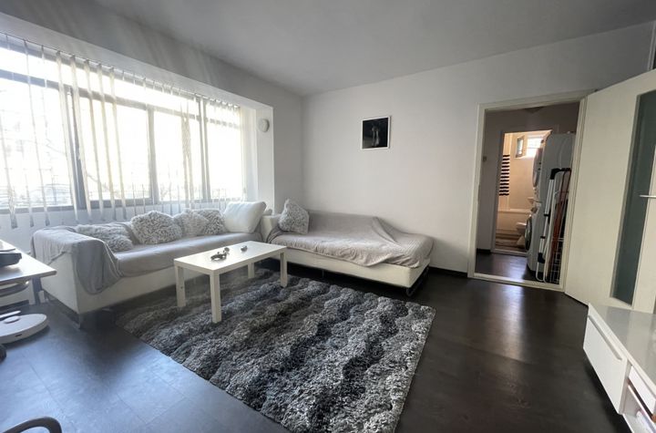 Apartament 2 camere de vanzare COMPLEX STUDENTESC - Timis anunturi imobiliare Timis
