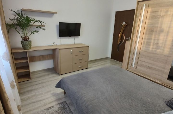 Apartament 3 camere de vanzare FALEZA - Constanta anunturi imobiliare Constanta