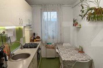 Apartament 3 camere de vanzare BACIU - Cluj anunturi imobiliare Cluj