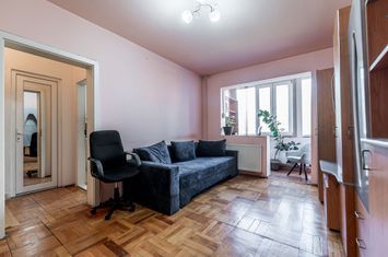 Apartament 2 camere de vanzare AUREL VLAICU - Arad anunturi imobiliare Arad