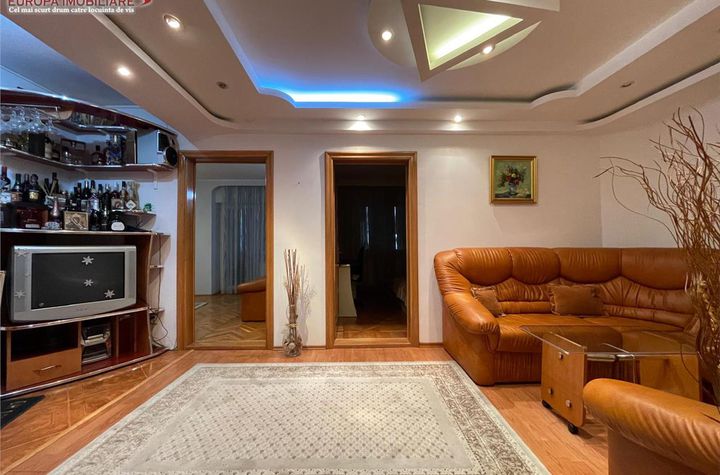 Apartament 3 camere de vanzare CENTRAL - Tulcea anunturi imobiliare Tulcea