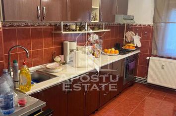 Apartament, 3 camere, centrala proprie, zona Mircea cel Batran anunturi imobiliare Timis