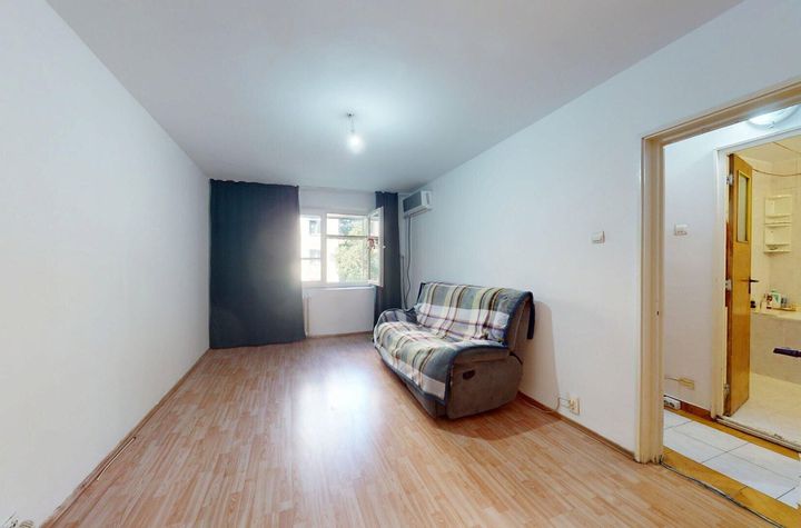 Apartament 3 camere etaj 1/8 Dristor - Aurel Botea nr. 8 Metrou anunturi imobiliare Bucuresti