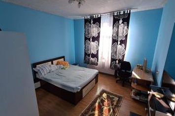 Apartament 5 camere de vanzare CALEA CALARASILOR - Bucuresti anunturi imobiliare Bucuresti