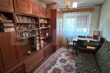 Apartament 3 camere de vanzare RADAUTI - Suceava anunturi imobiliare Suceava