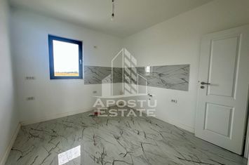 Duplex modern cu 4 camere, despartit prin camera tehnica, Giroc anunturi imobiliare Timis