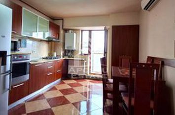 Apartament 2 camere – Zona Intim anunturi imobiliare Arad