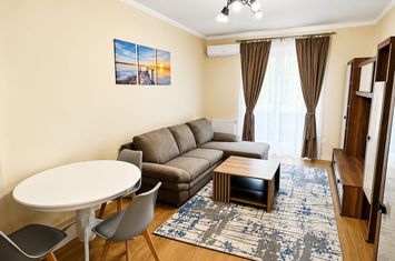 Apartament 2 camere,55mp,1 terasă 100 mp.1 parcare privată anunturi imobiliare Mures